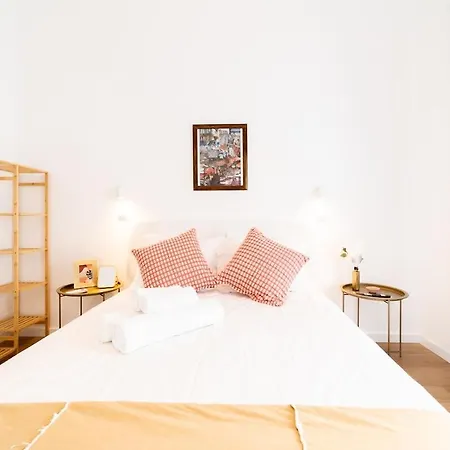 Casa de Férias Charming 4-bedroom House With Terrace